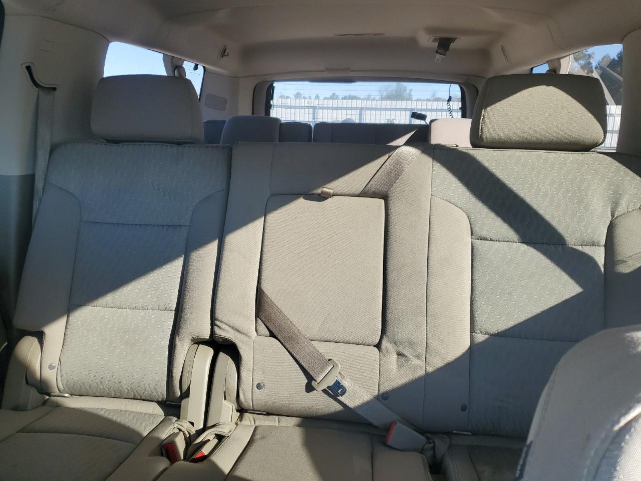 2015 GMC Yukon Xl C1500 Sle VIN: 1GKS1GKC1FR150780 Lot: 92166165