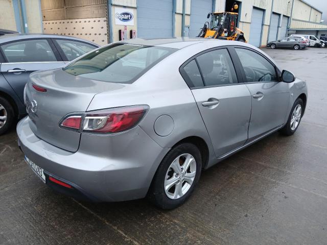 2011 MAZDA 3