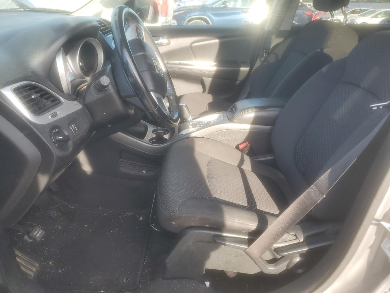 2018 Dodge Journey Se VIN: 3C4PDCAB7JT474925 Lot: 91236005