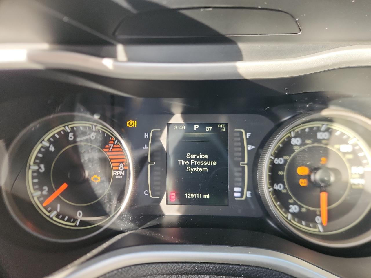 2016 Jeep Cherokee Latitude VIN: 1C4PJMCS0GW283619 Lot: 93136625