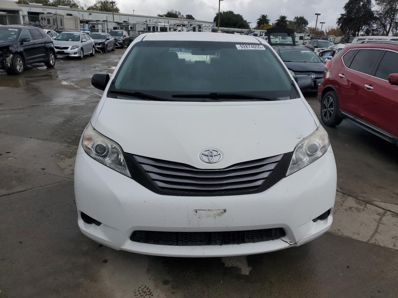 2016 Toyota Sienna VIN: 5TDZK3DC0GS690685 Lot: 92874055