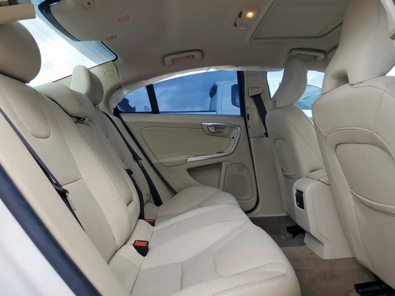 2015 Volvo S60 Premier VIN: YV140MFB1F2306570 Lot: 93518815