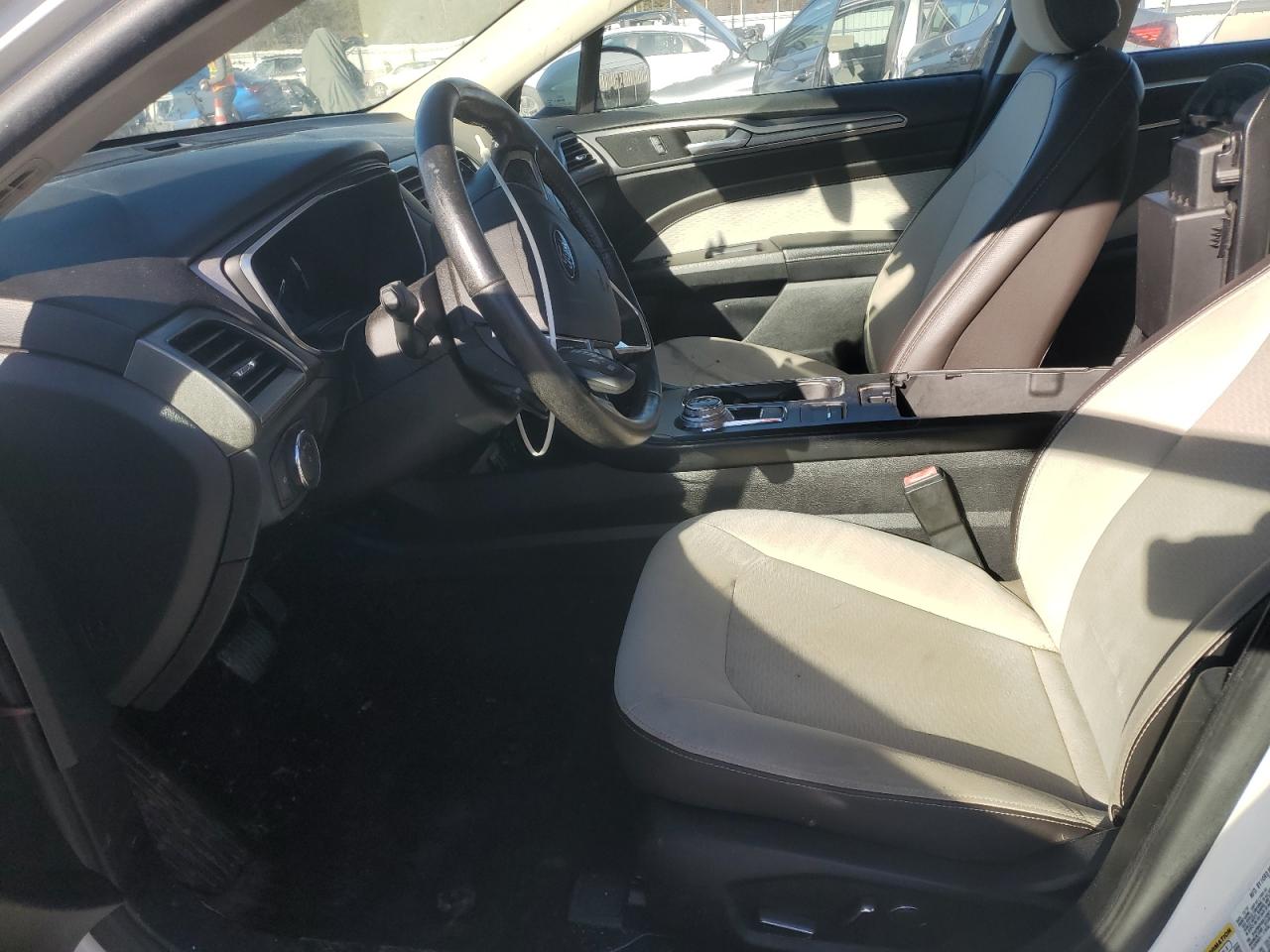 2019 Ford Fusion Se VIN: 3FA6P0HD4KR170982 Lot: 92037135