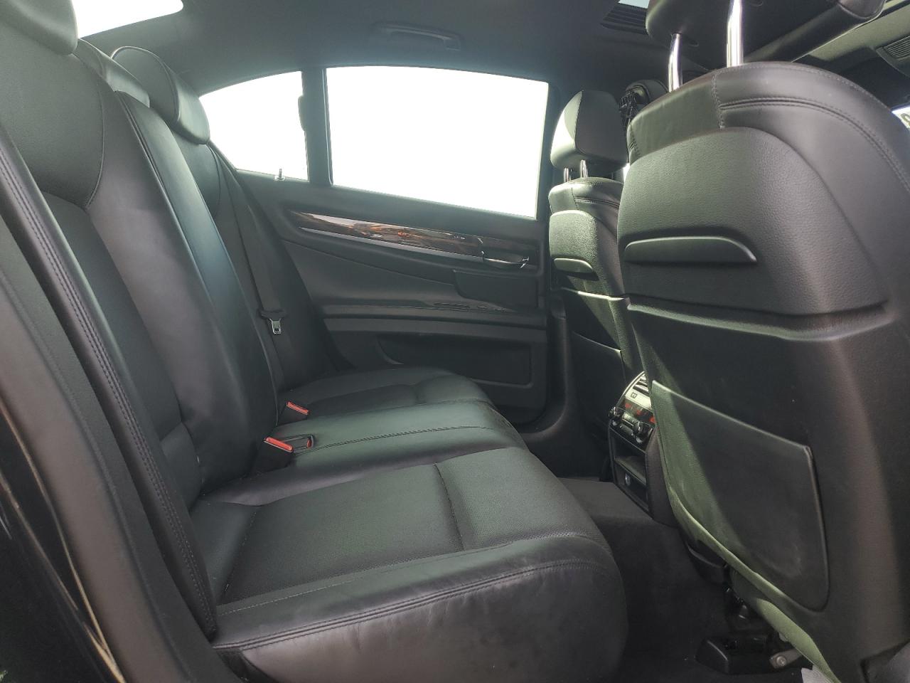 2014 BMW 750 I VIN: WBAYA8C56ED824927 Lot: 93384175