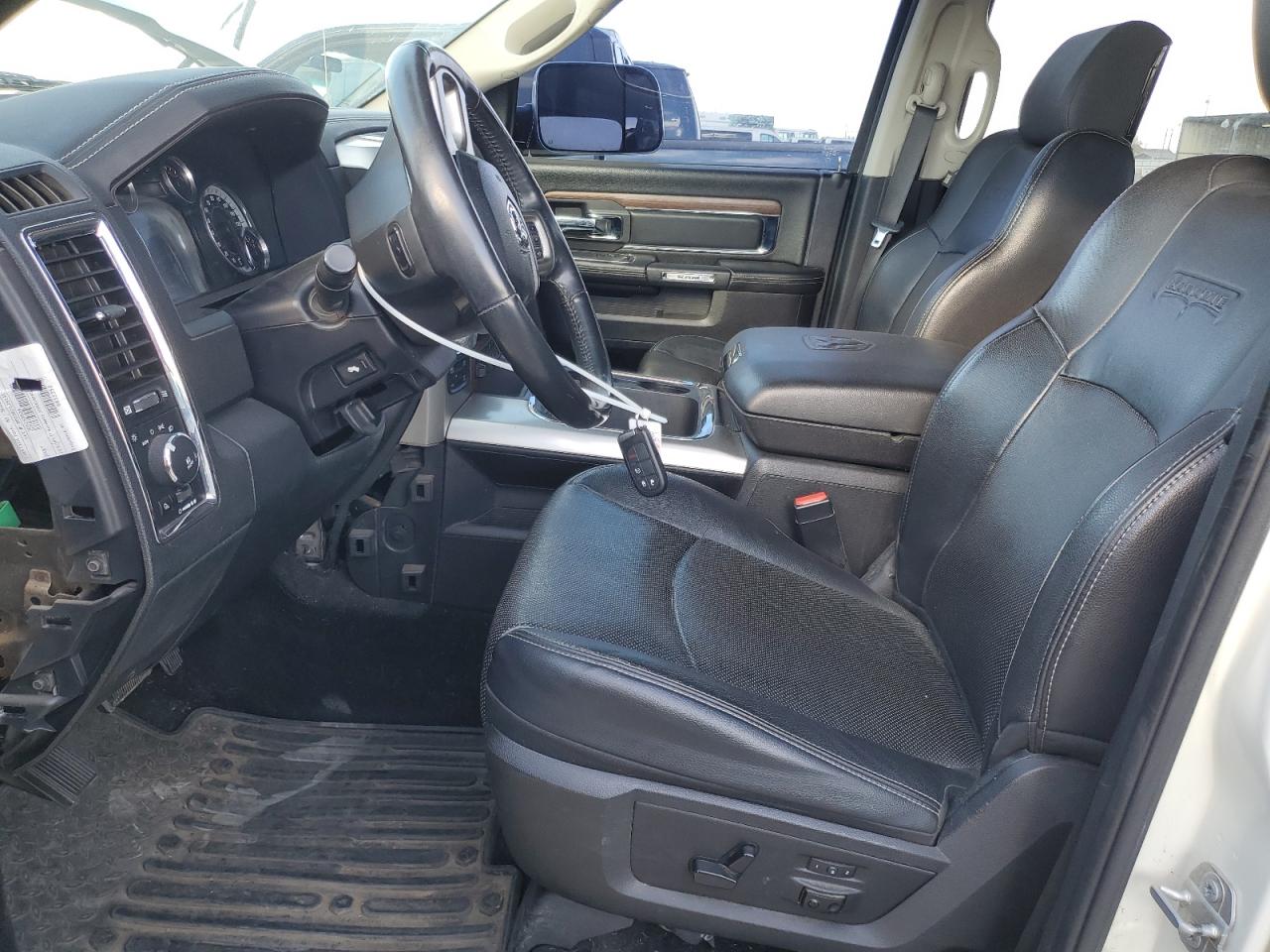 2016 Ram 1500 Laramie VIN: 1C6RR7NT3GS250928 Lot: 92375085