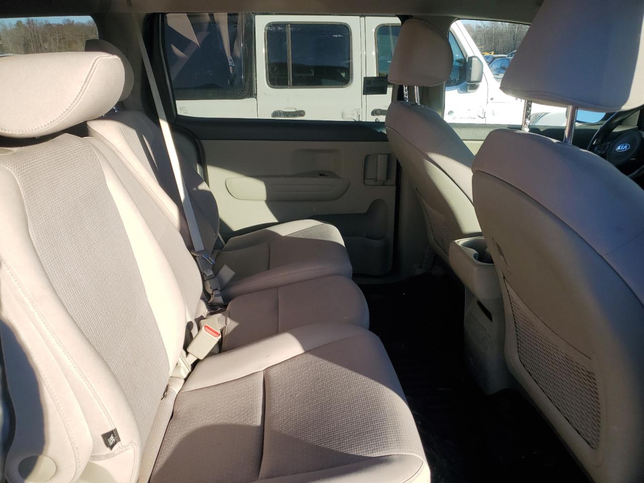 2016 Kia Sedona Lx VIN: KNDMB5C10G6127139 Lot: 93398585