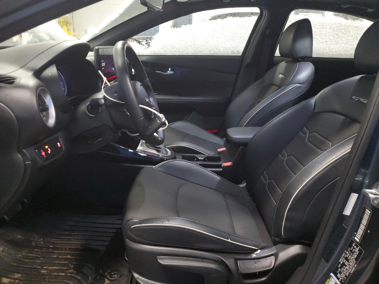 2023 Kia Forte Gt Line VIN: 3KPF54AD7PE563245 Lot: 92277105