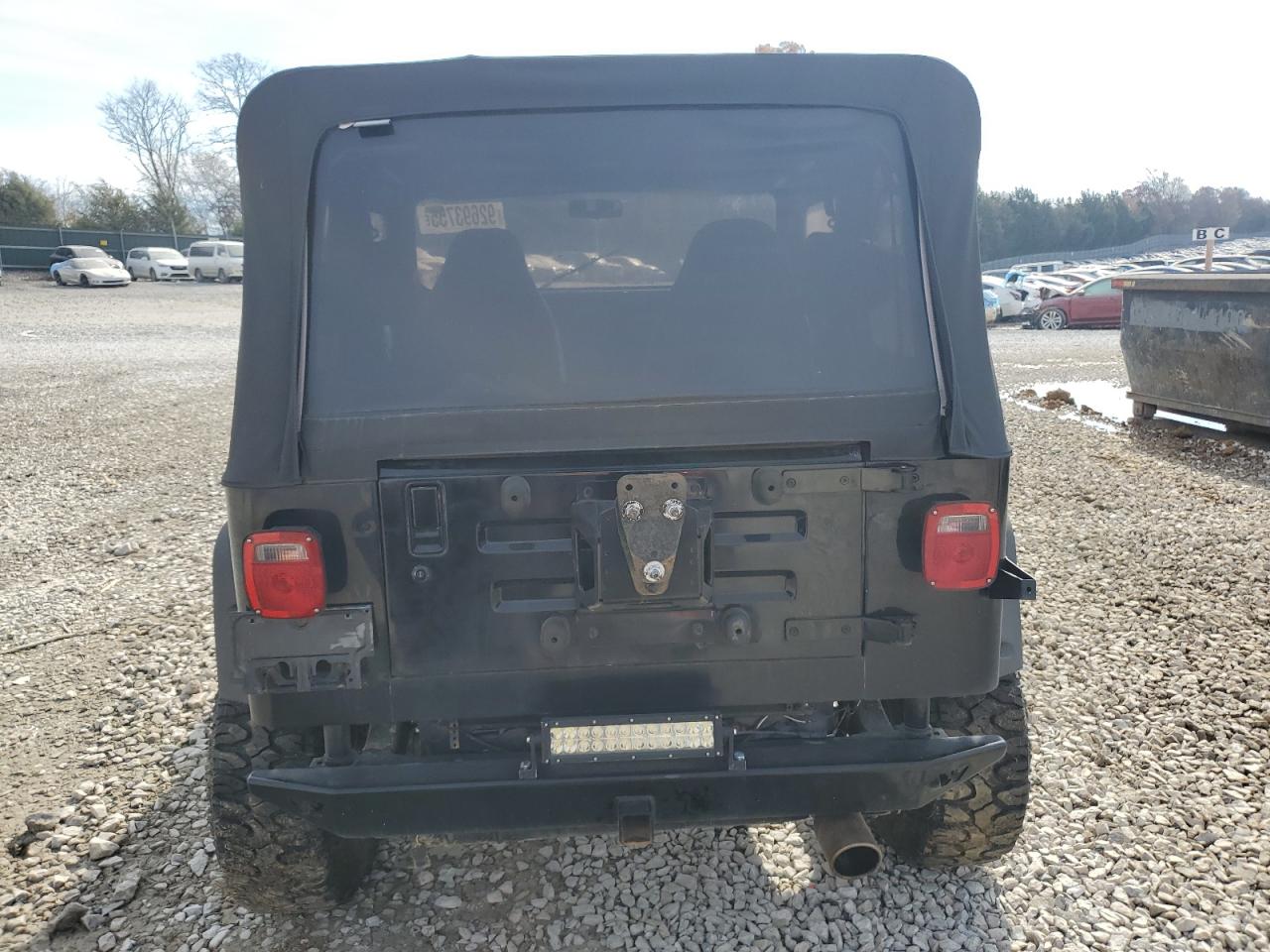 1995 Jeep Wrangler / Yj S VIN: 1J4FY19P5SP275165 Lot: 92693755