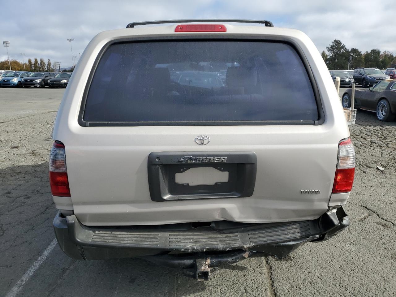 1998 Toyota 4Runner VIN: JT3GM84R2W0021102 Lot: 90917895