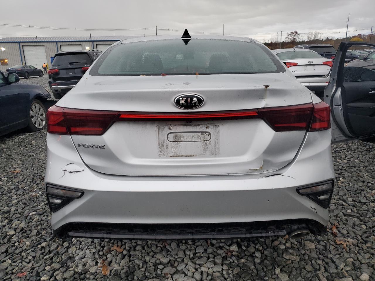2020 Kia Forte Fe VIN: 3KPF24AD1LE185359 Lot: 92505435