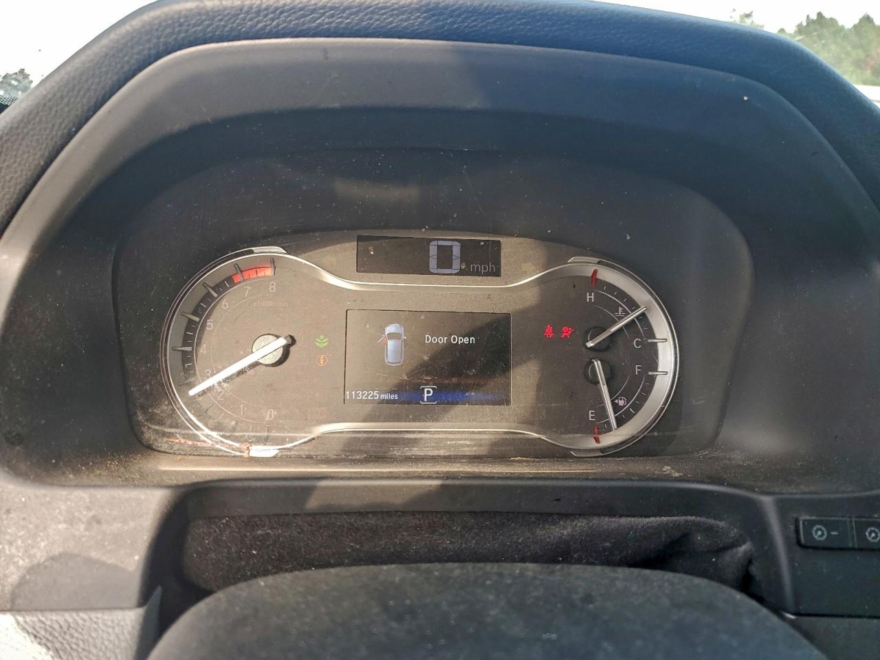 2018 Honda Pilot Lx VIN: 5FNYF5H10JB013684 Lot: 93684235