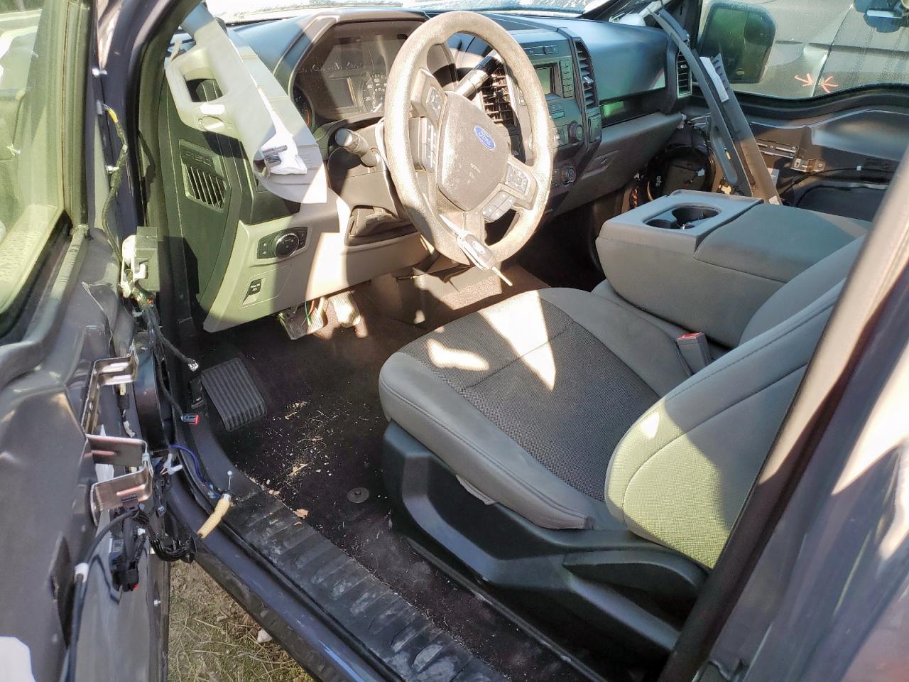 2020 Ford F150 VIN: 1FTMF1CB6LFA85527 Lot: 90721345