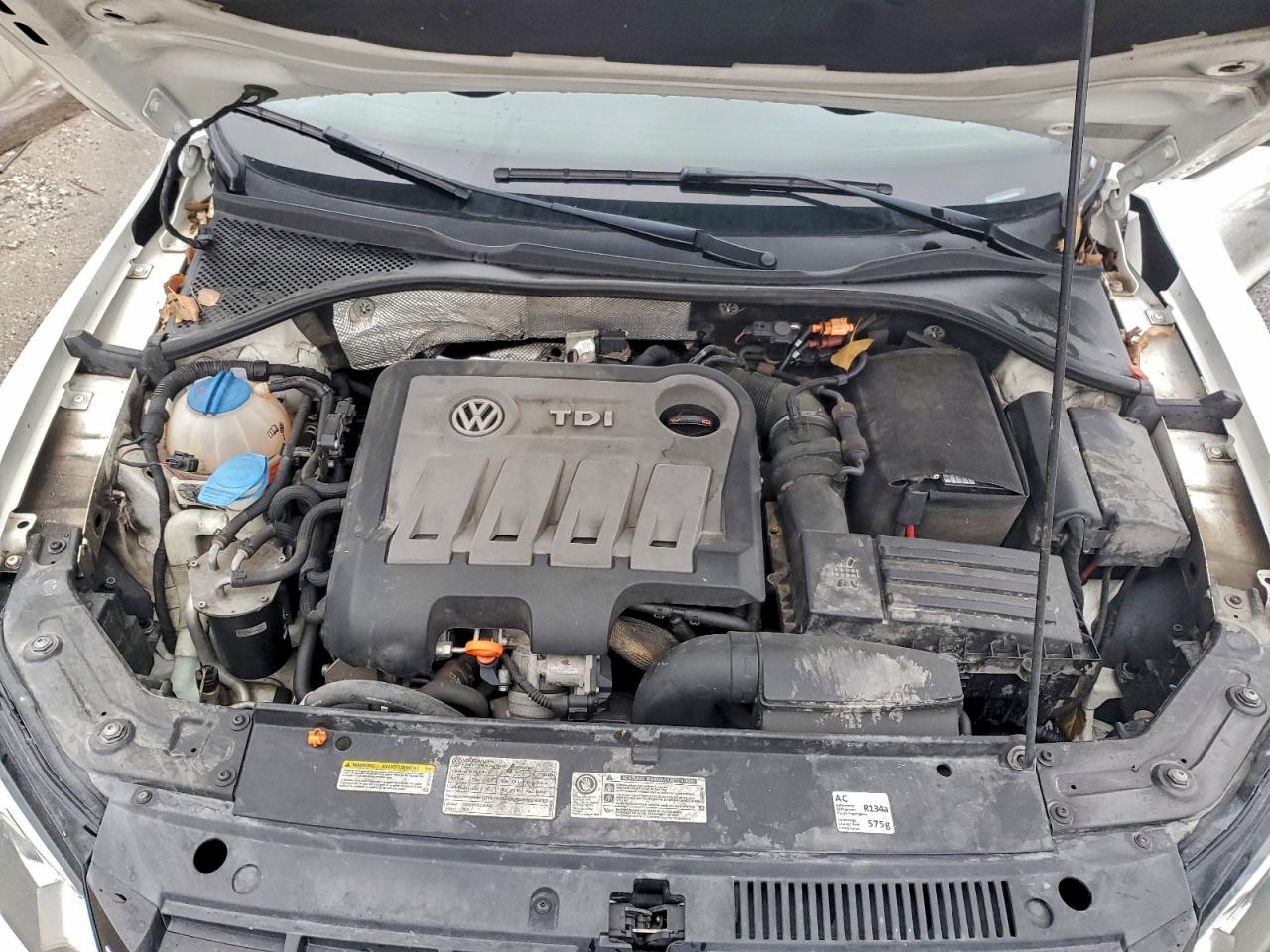 2013 Volkswagen Passat Sel VIN: 1VWCN7A34DC025498 Lot: 94299045