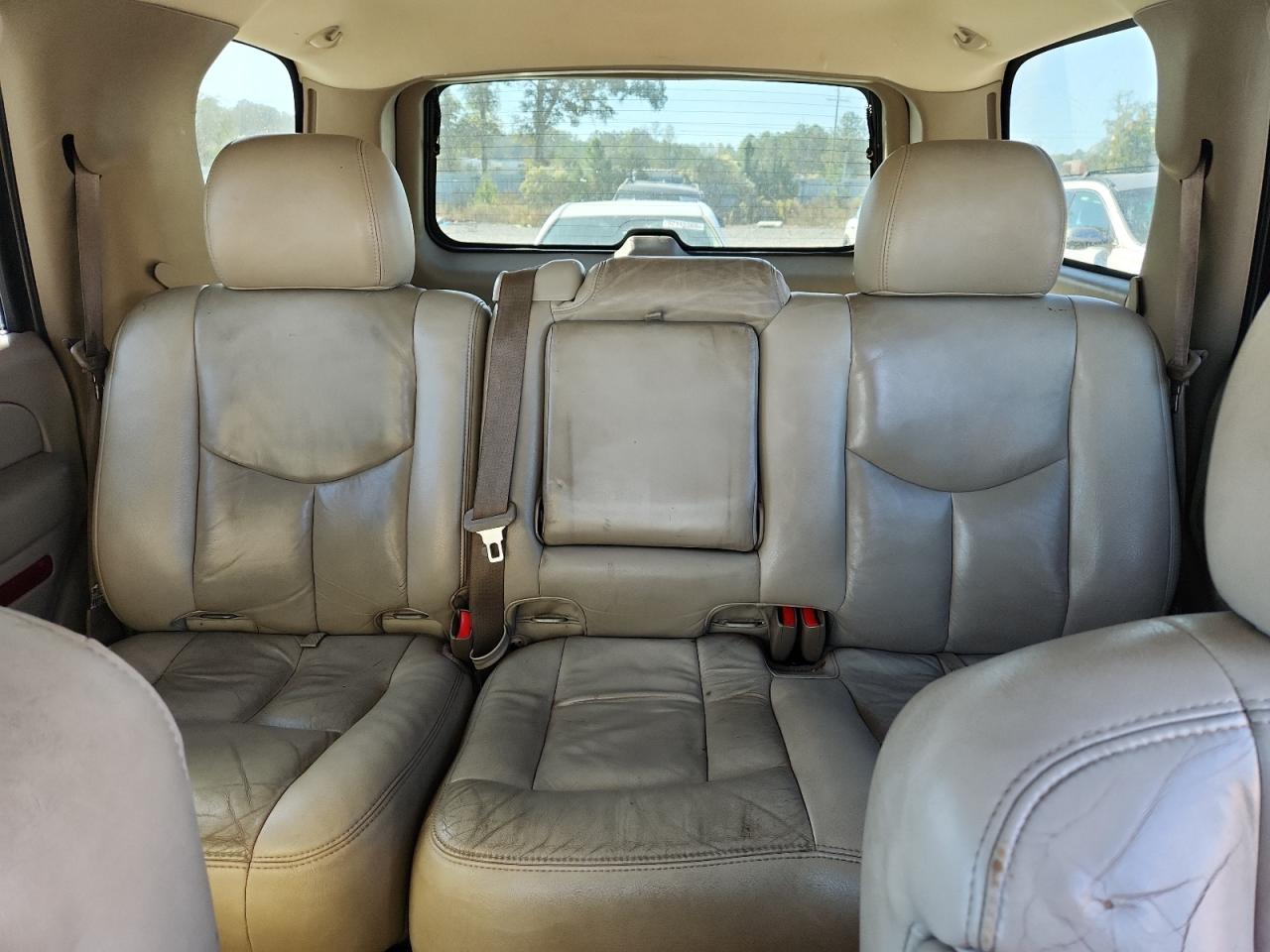 2005 Chevrolet Tahoe C1500 VIN: 1GNEC13TX5J167385 Lot: 92670575