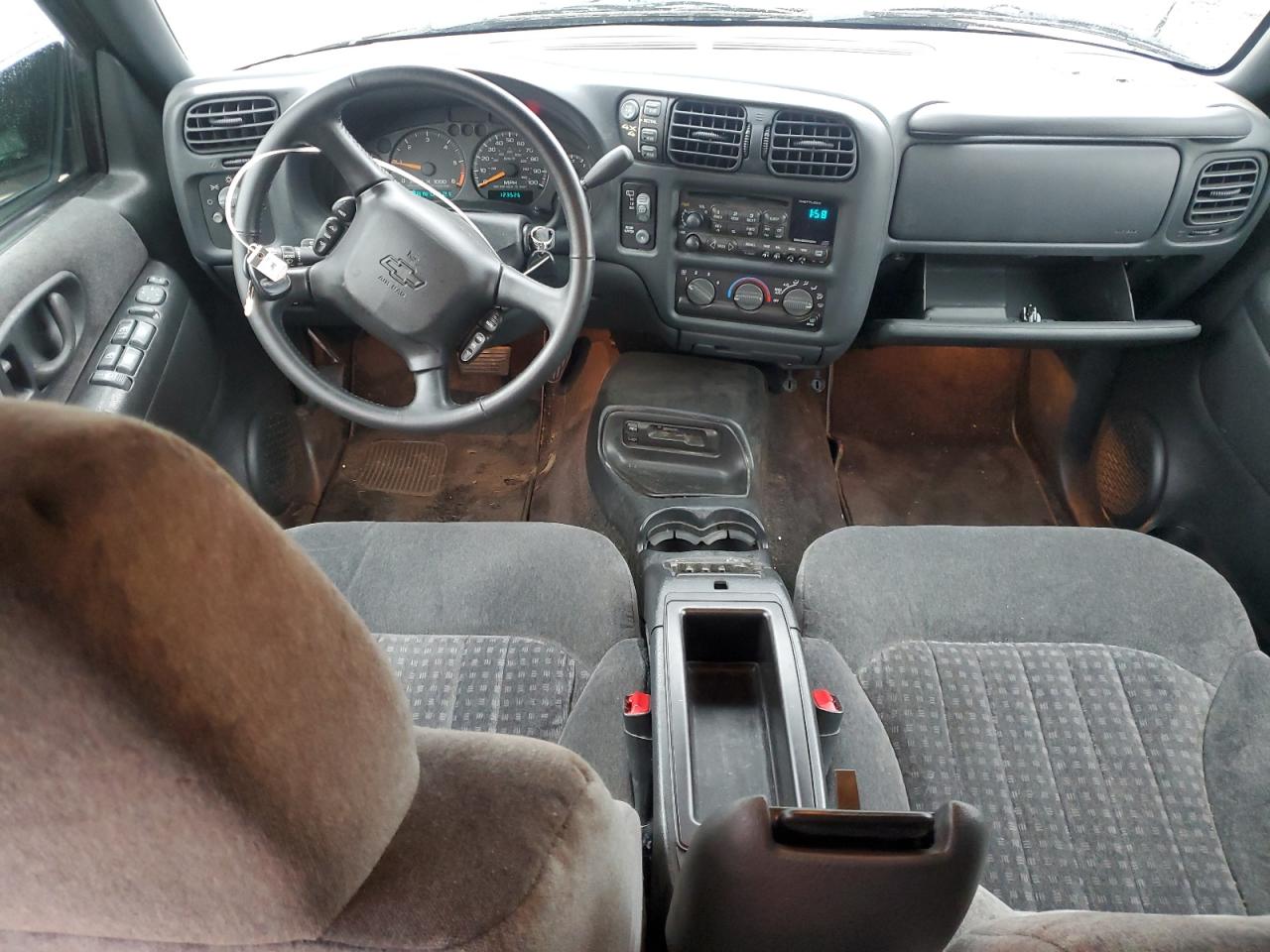 2002 Chevrolet Blazer VIN: 1GNDT13W22K126406 Lot: 91065875