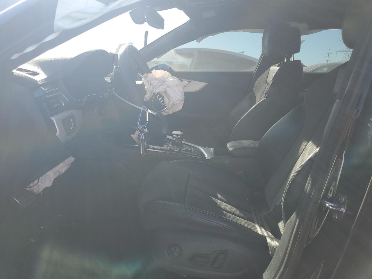 2020 Audi A4 Premium Plus VIN: WAUENAF4XLA050567 Lot: 90458395