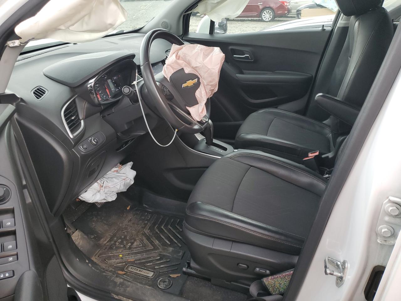 2020 Chevrolet Trax 1Lt VIN: KL7CJLSB6LB077018 Lot: 92819085