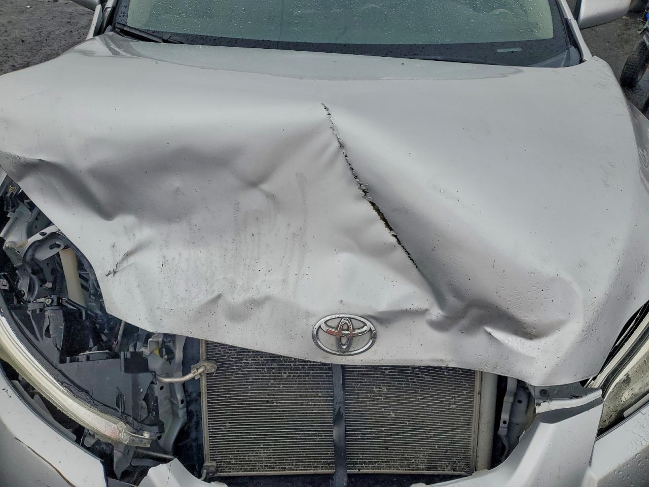 2010 Toyota Corolla Matrix VIN: 2T1KU4EE5AC279090 Lot: 93472625