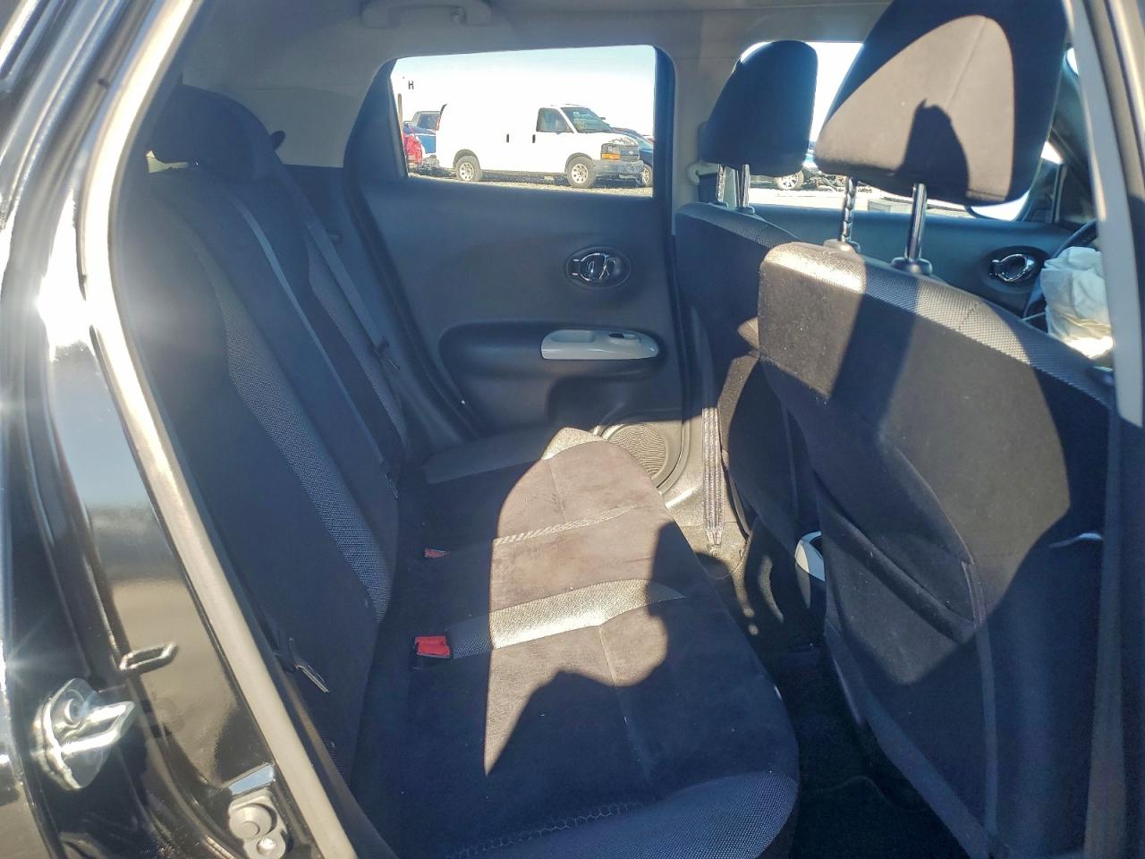 2017 Nissan Juke S VIN: JN8AF5MR9HT703149 Lot: 93937815