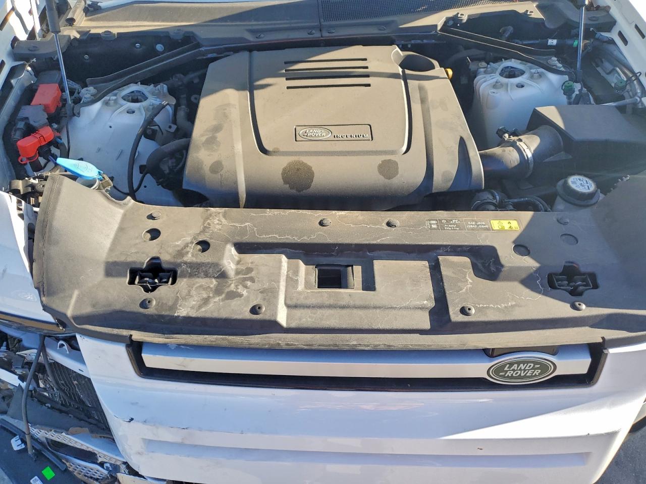 2024 Land Rover Defender 110 S VIN: SALEJ7EX9R2274647 Lot: 92290225