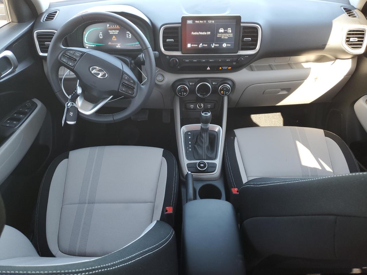 2025 Hyundai Venue Sel VIN: KMHRC8A35SU371698 Lot: 93086395