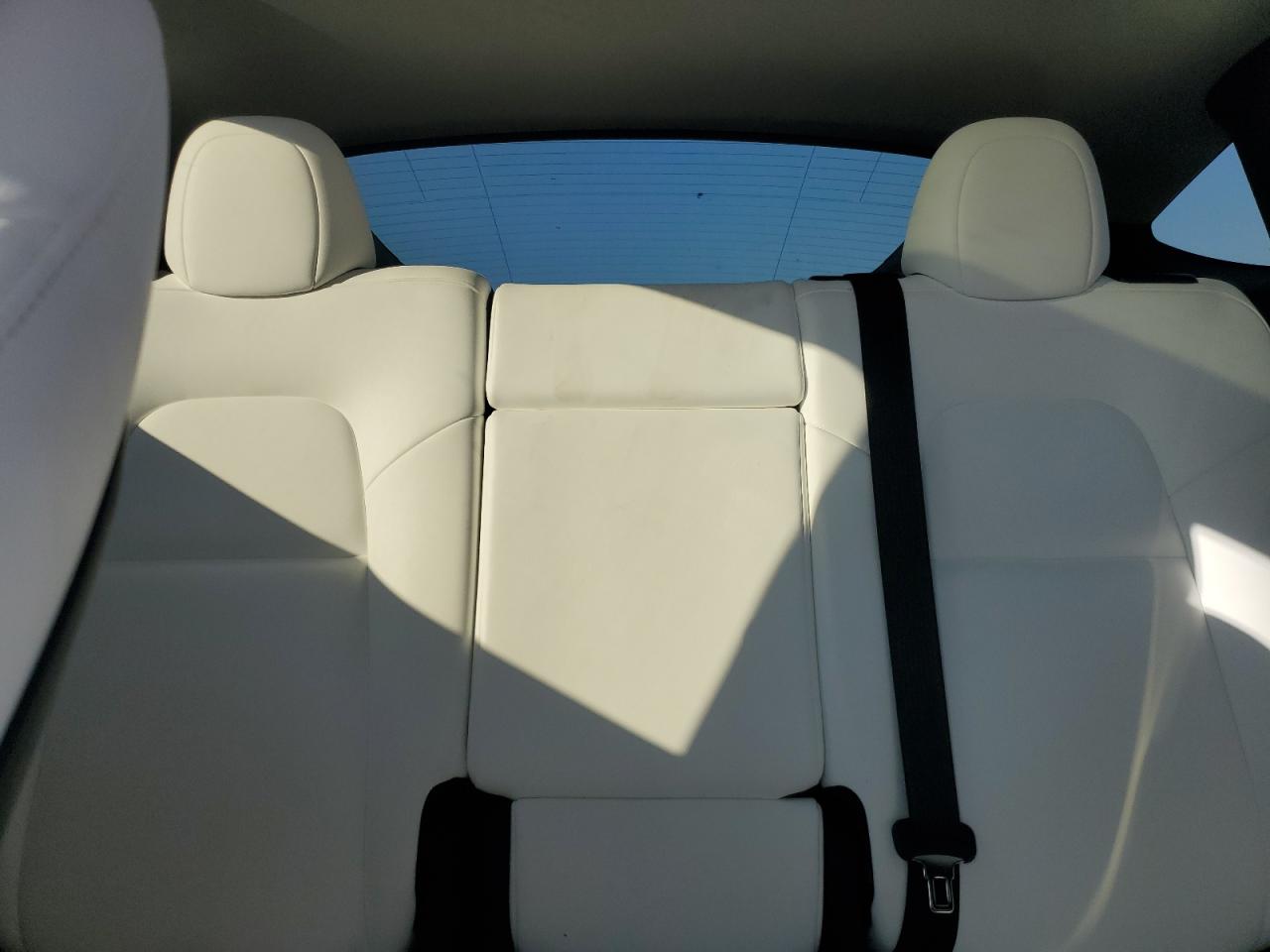 2021 Tesla Model Y VIN: 5YJYGDEE1MF252826 Lot: 91241995