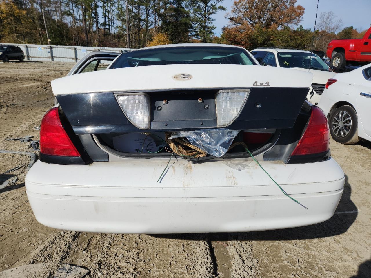 2005 Ford Crown Victoria Police Interceptor VIN: 2FAFP71W75X116652 Lot: 92069225