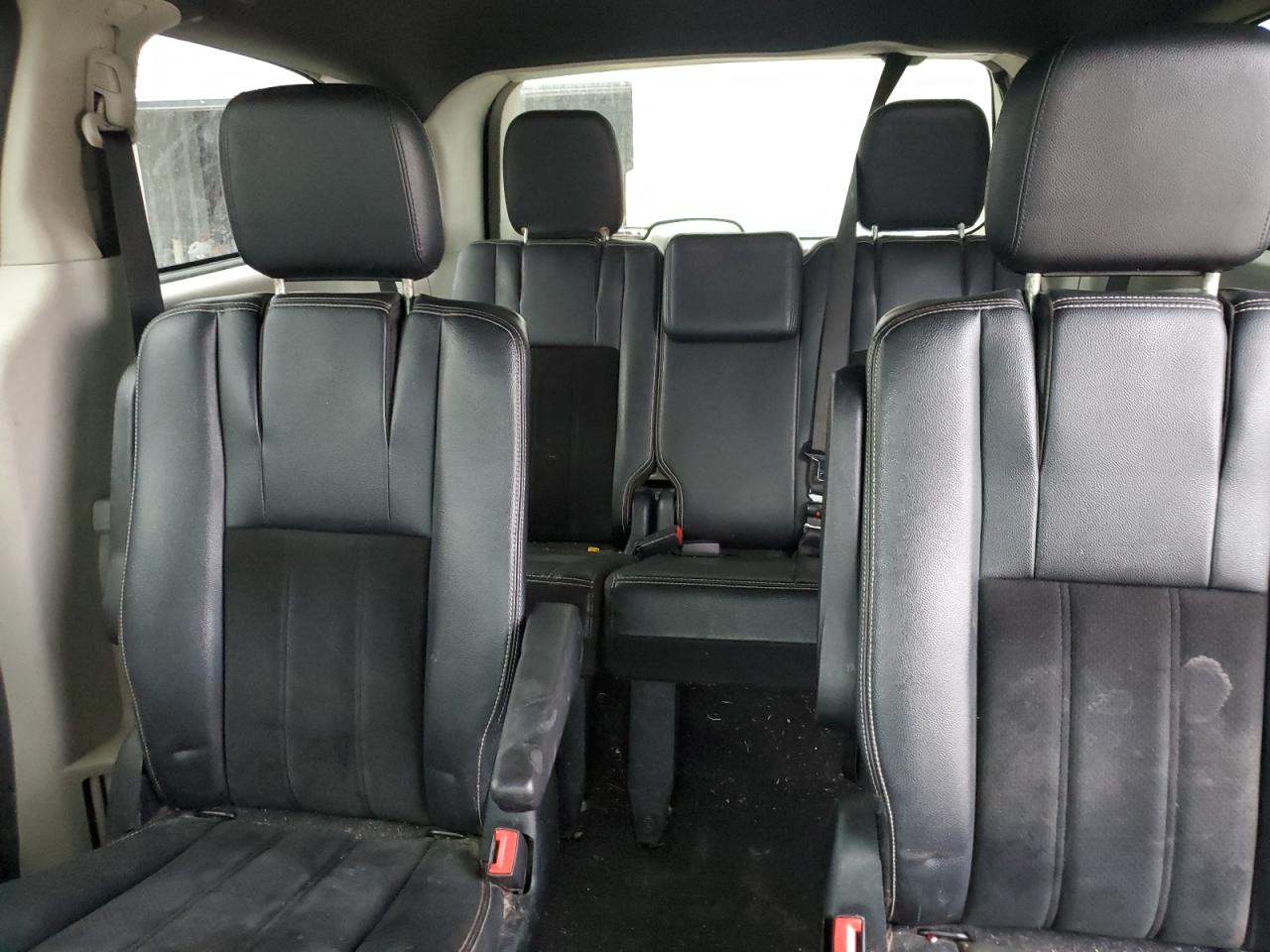 2018 Dodge Grand Caravan Sxt VIN: 2C4RDGCG5JR240911 Lot: 92808655