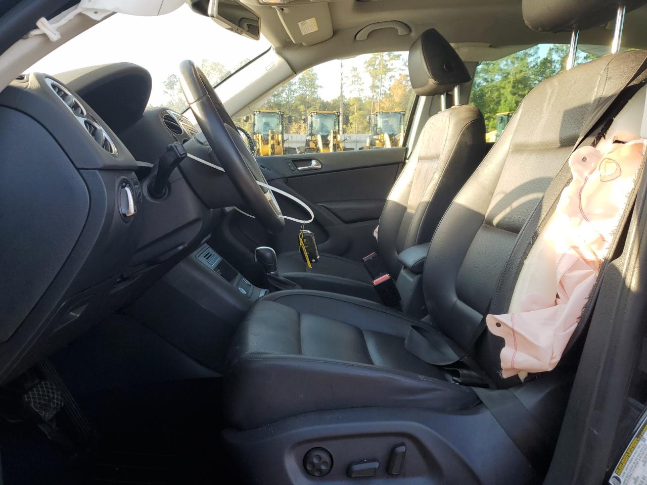 2017 Volkswagen Tiguan Wolfsburg VIN: WVGRV7AXXHK002430 Lot: 91254645