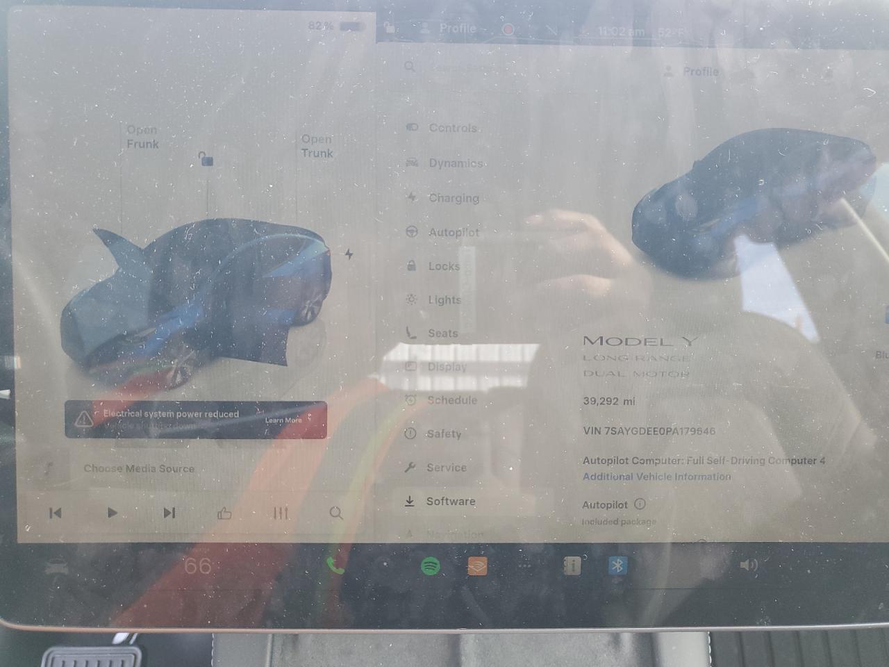 2023 Tesla Model Y VIN: 7SAYGDEE0PA179646 Lot: 94092215