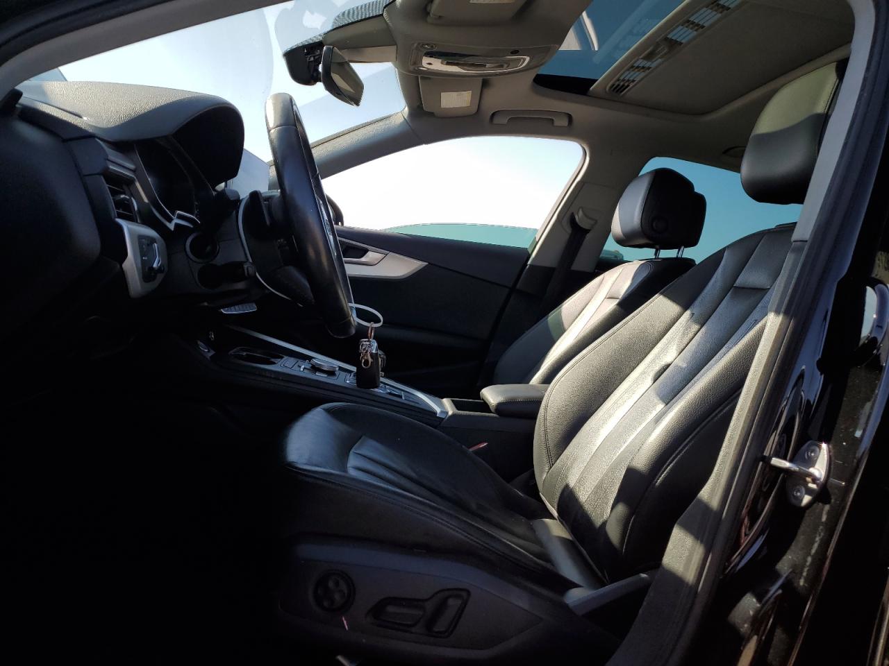 2017 Audi A4 Ultra Premium VIN: WAUKMAF46HN042603 Lot: 91280195