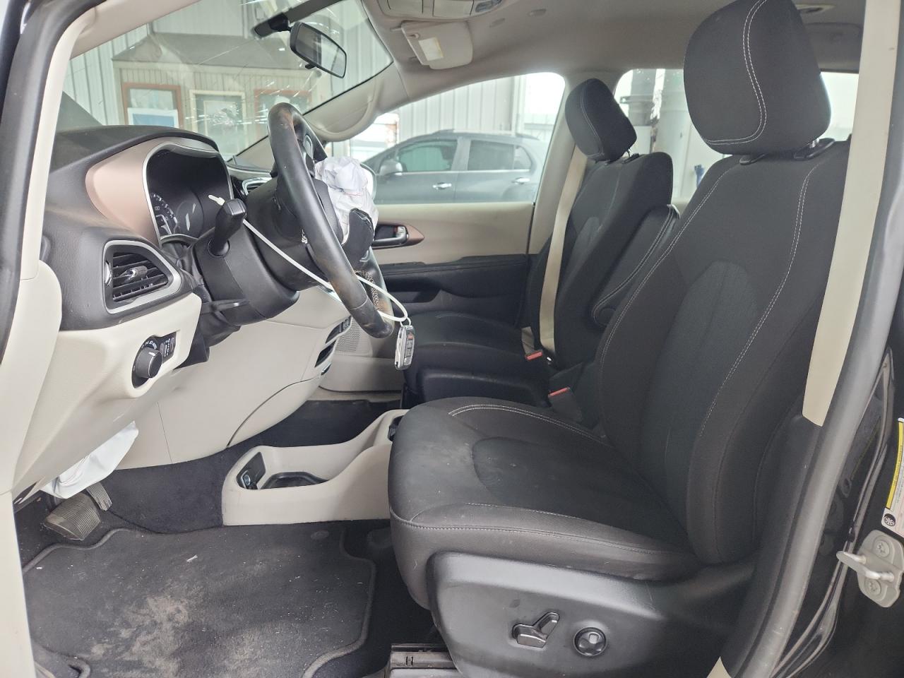 2022 Chrysler Voyager Lx VIN: 2C4RC1CG1NR152928 Lot: 92168135