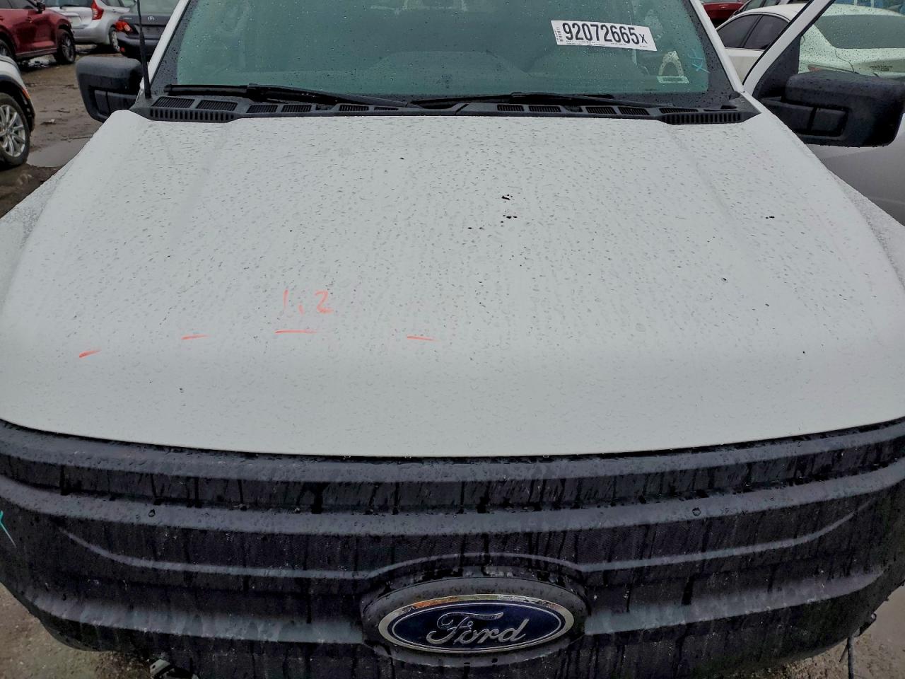 2022 Ford F150 Lightning Pro VIN: 1FTVW1EL4NWG00179 Lot: 92072665