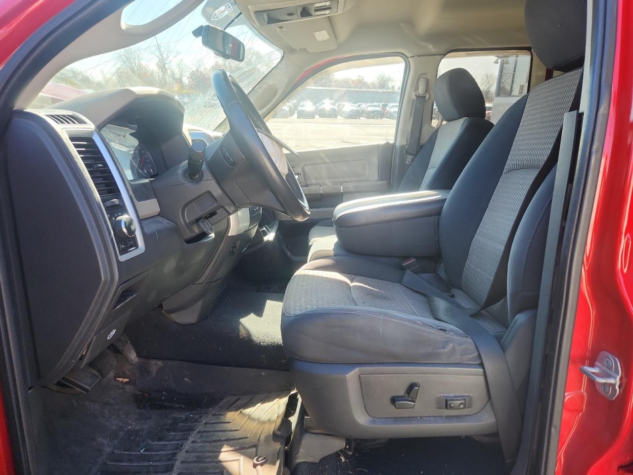 2010 Dodge Ram 1500 VIN: 1D7RV1GP7AS198072 Lot: 92683545