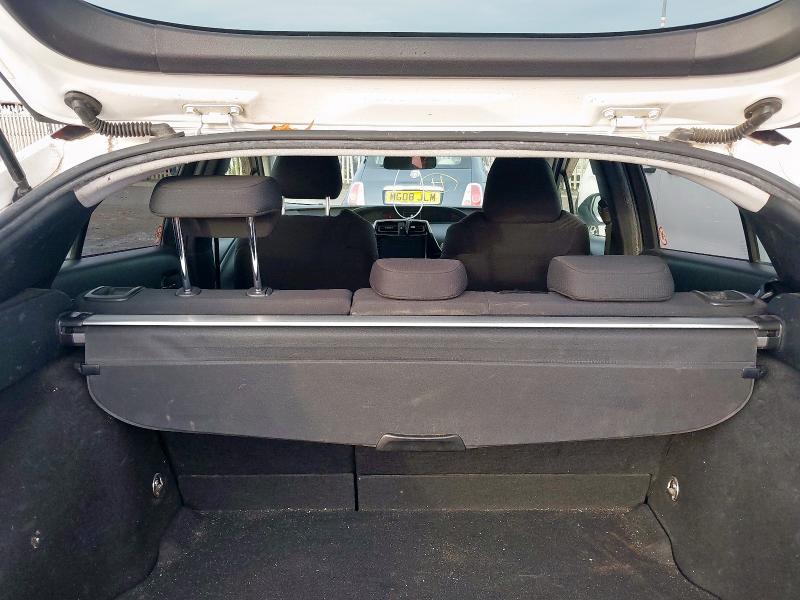 2018 TOYOTA PRIUS HYBRID 