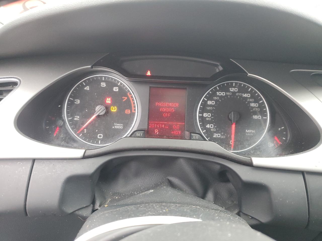 2010 Audi A4 Premium VIN: WAUBFAFL3AN017147 Lot: 92208055