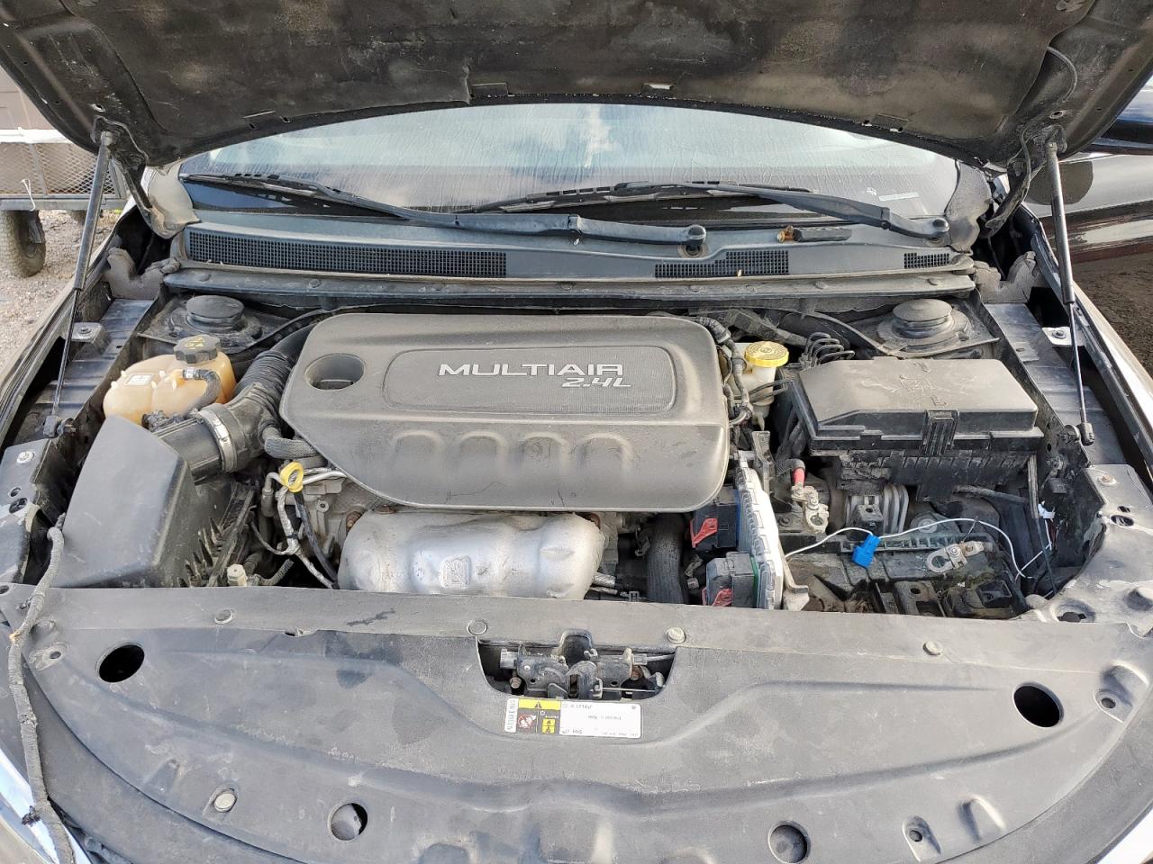 2015 Chrysler 200 Limited VIN: 1C3CCCAB4FN716664 Lot: 93084145