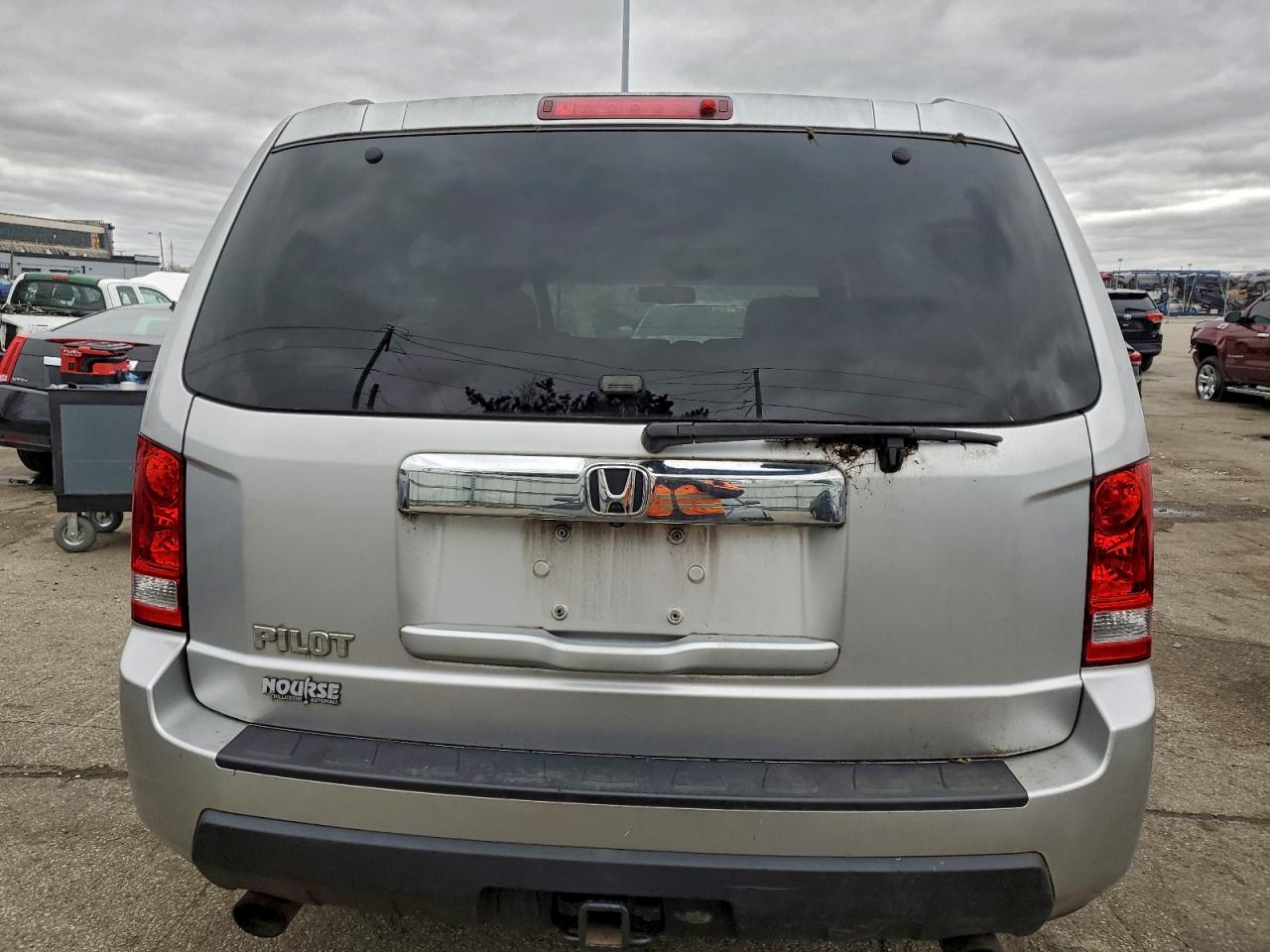 2010 Honda Pilot Exl VIN: 5FNYF3H64AB008200 Lot: 94714755