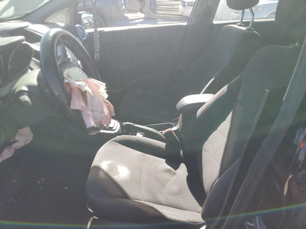 2019 Ford Fiesta Se VIN: 3FADP4EJ0KM165901 Lot: 92468865