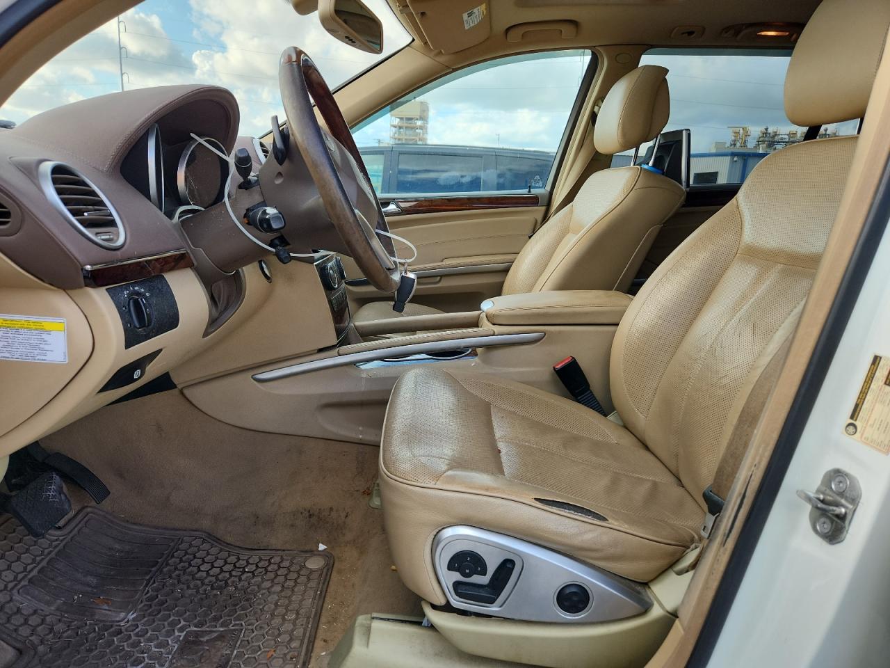 2011 Mercedes-Benz Gl 450 4Matic VIN: 4JGBF7BE0BA663795 Lot: 92089835