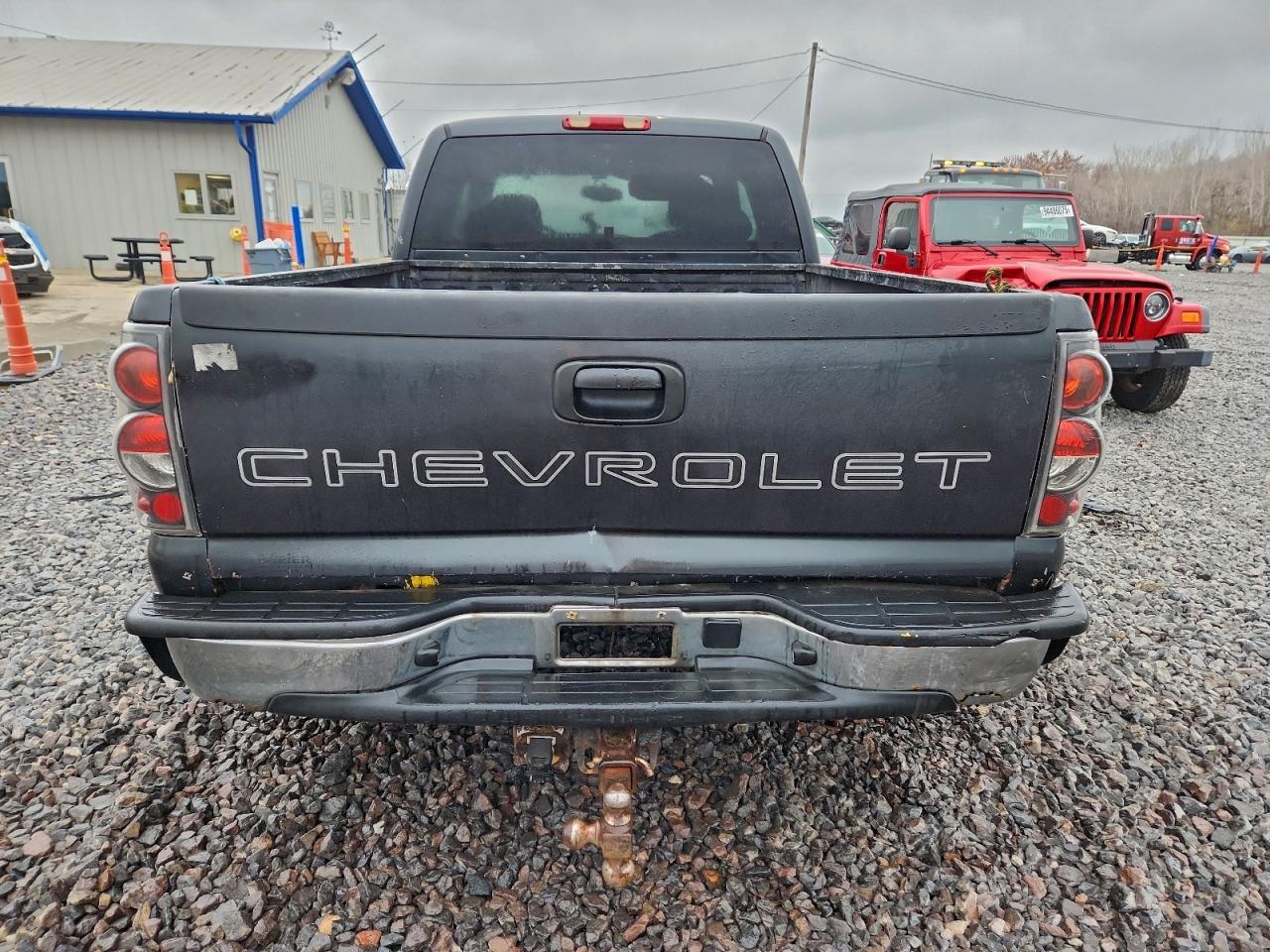 2005 Chevrolet Silverado C1500 VIN: 2GCEC19T251357899 Lot: 94516825