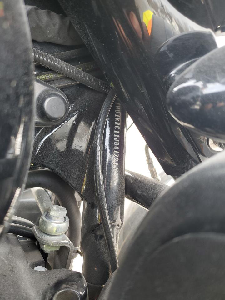 2018 Harley-Davidson Flhxs Street Glide Special VIN: 1HD1KRC11JB617211 Lot: 93768395