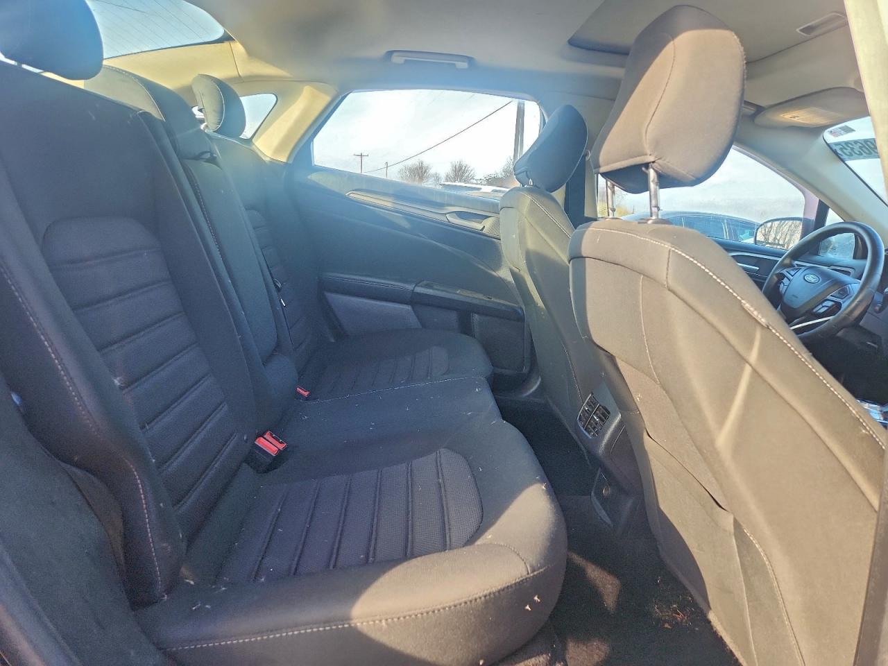 2020 Ford Fusion Se VIN: 3FA6P0HD2LR110832 Lot: 91899635