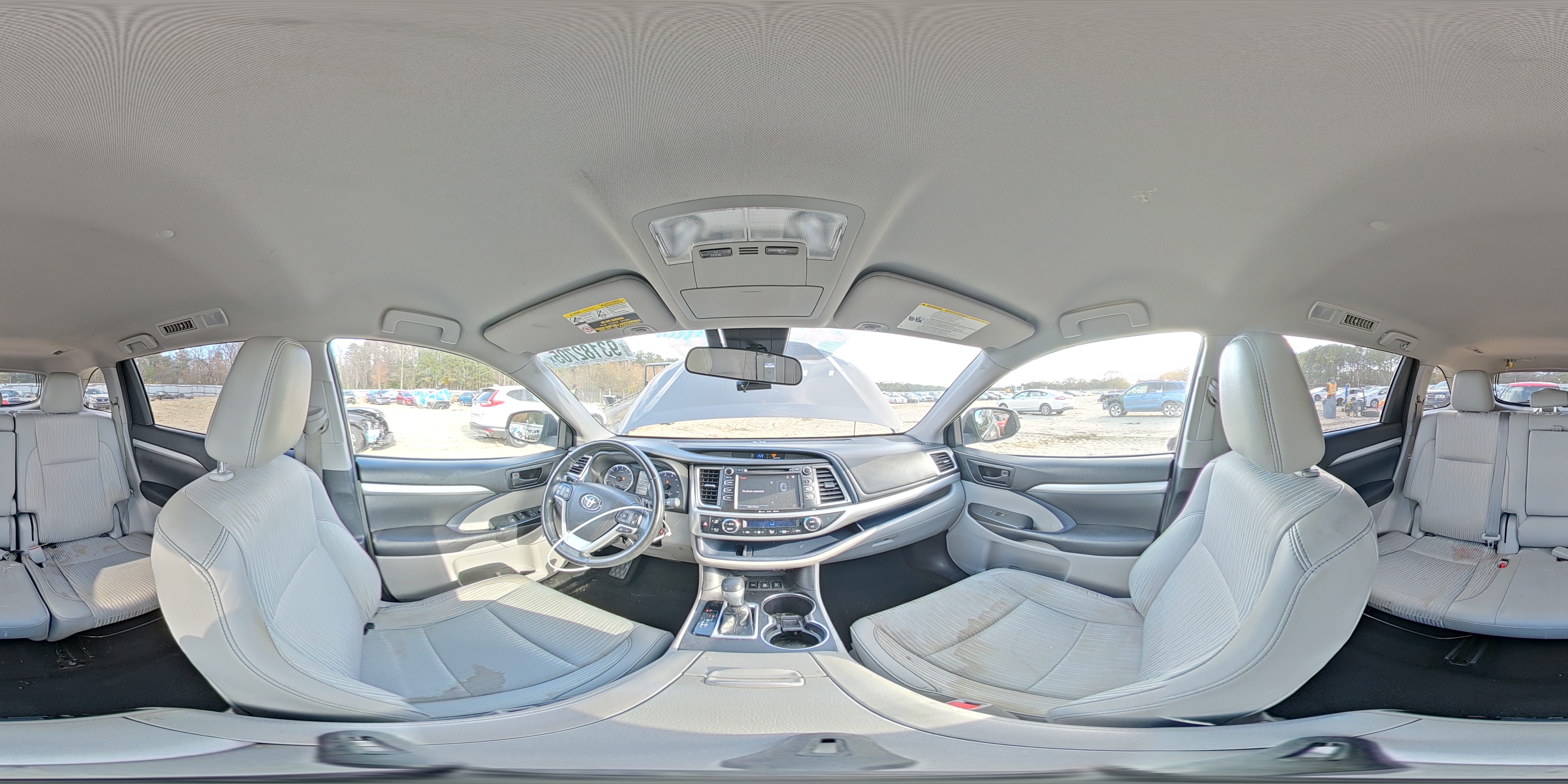 2017 Toyota Highlander Le VIN: 5TDBZRFH4HS468564 Lot: 93182705