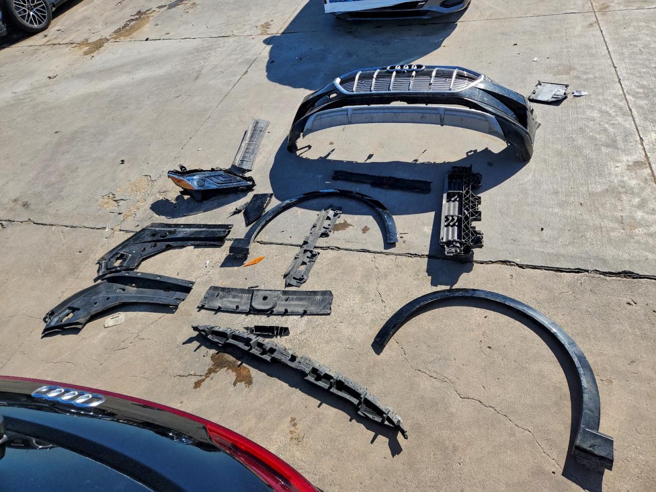 2019 Audi E-Tron Prestige VIN: WA1VAAGE1KB010242 Lot: 92810475