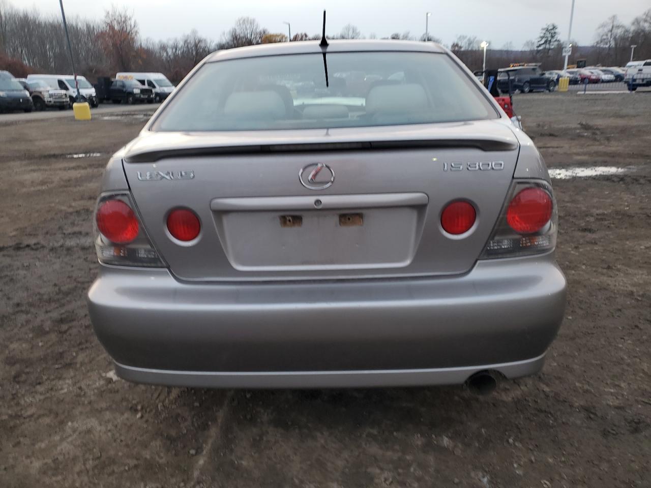 2004 Lexus Is 300 VIN: JTHBD192840092261 Lot: 92601375