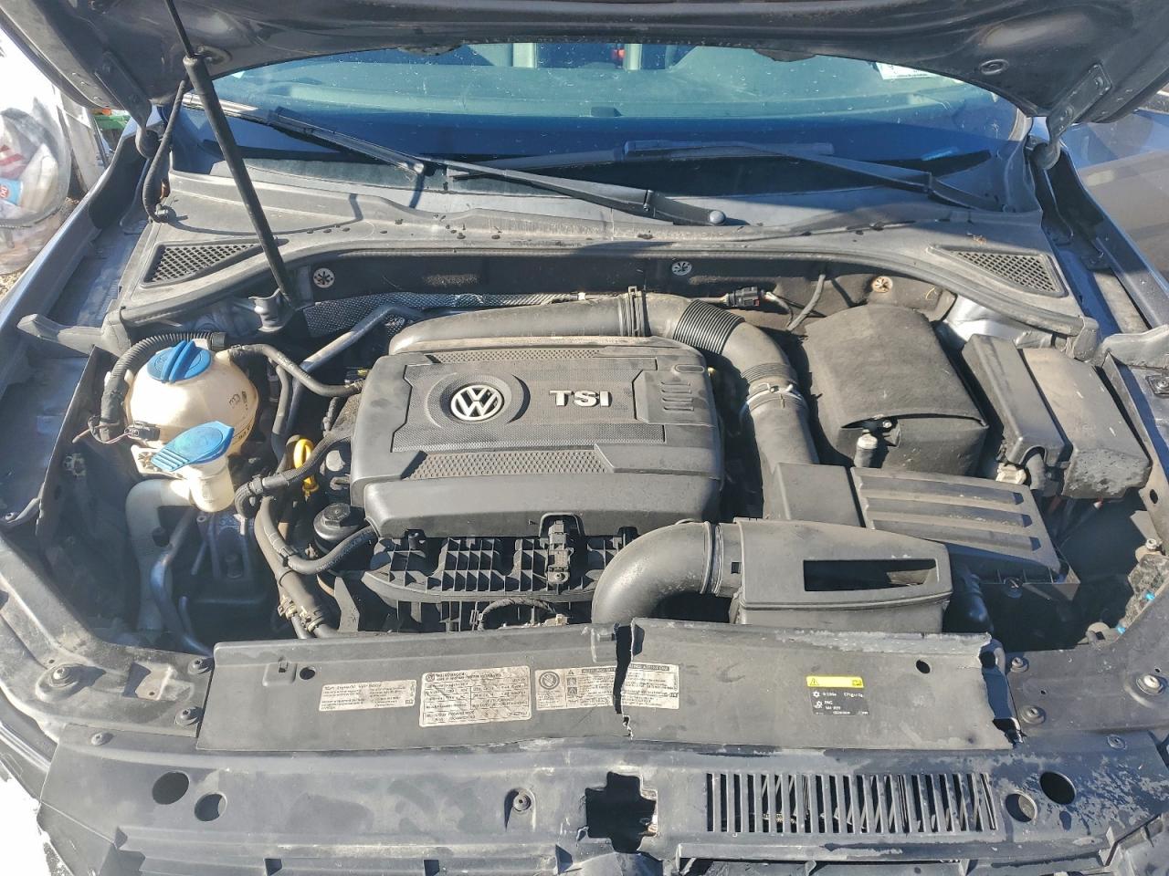 2015 Volkswagen Passat S VIN: 1VWAT7A34FC111751 Lot: 94430085