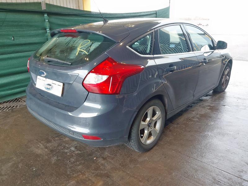 2014 FORD FOCUS 1.6 ZETEC NAVIGATOR 5DR