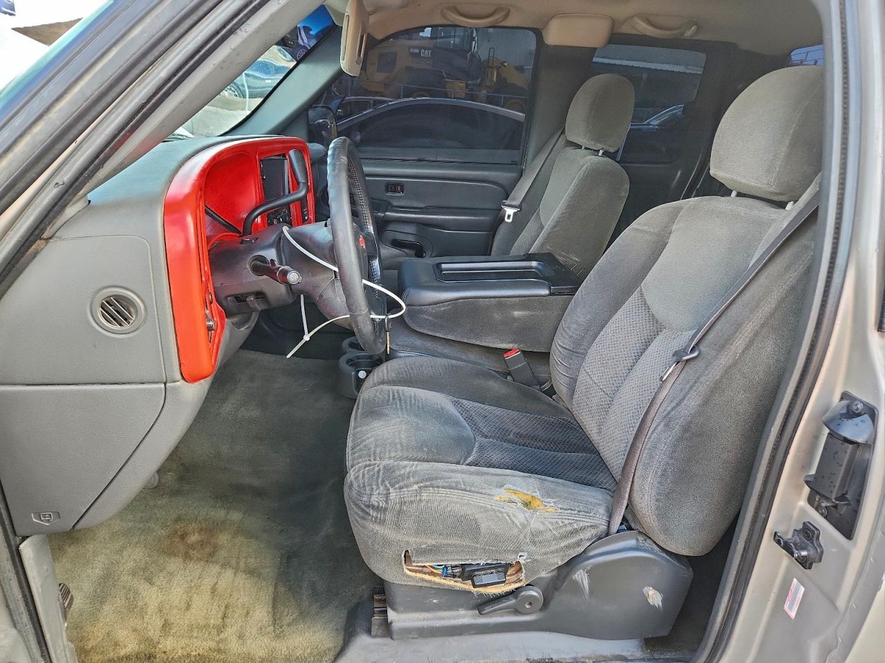 2004 Chevrolet Silverado C1500 VIN: 2GCEC19T641186928 Lot: 94264485