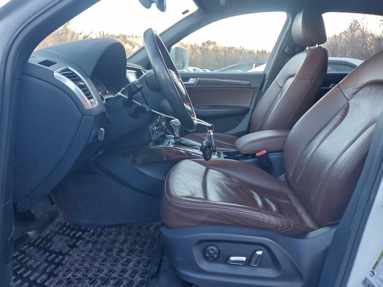 2014 Audi Q5 Premium Plus VIN: WA1LFAFP9EA039414 Lot: 93980545